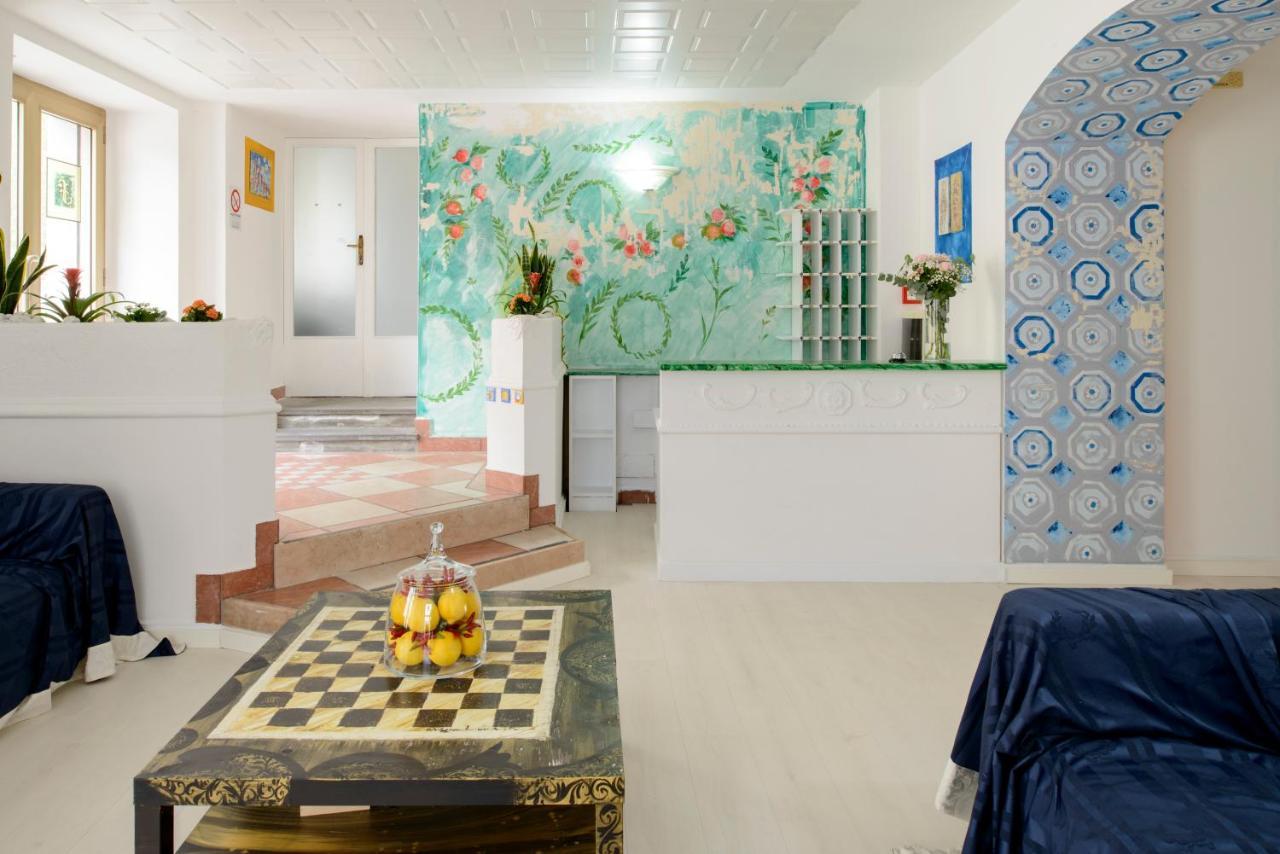 Hotel San Francesco E Il Lupo グッビオ エクステリア 写真