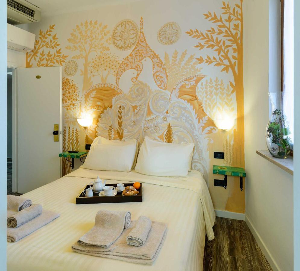 Hotel San Francesco E Il Lupo グッビオ エクステリア 写真