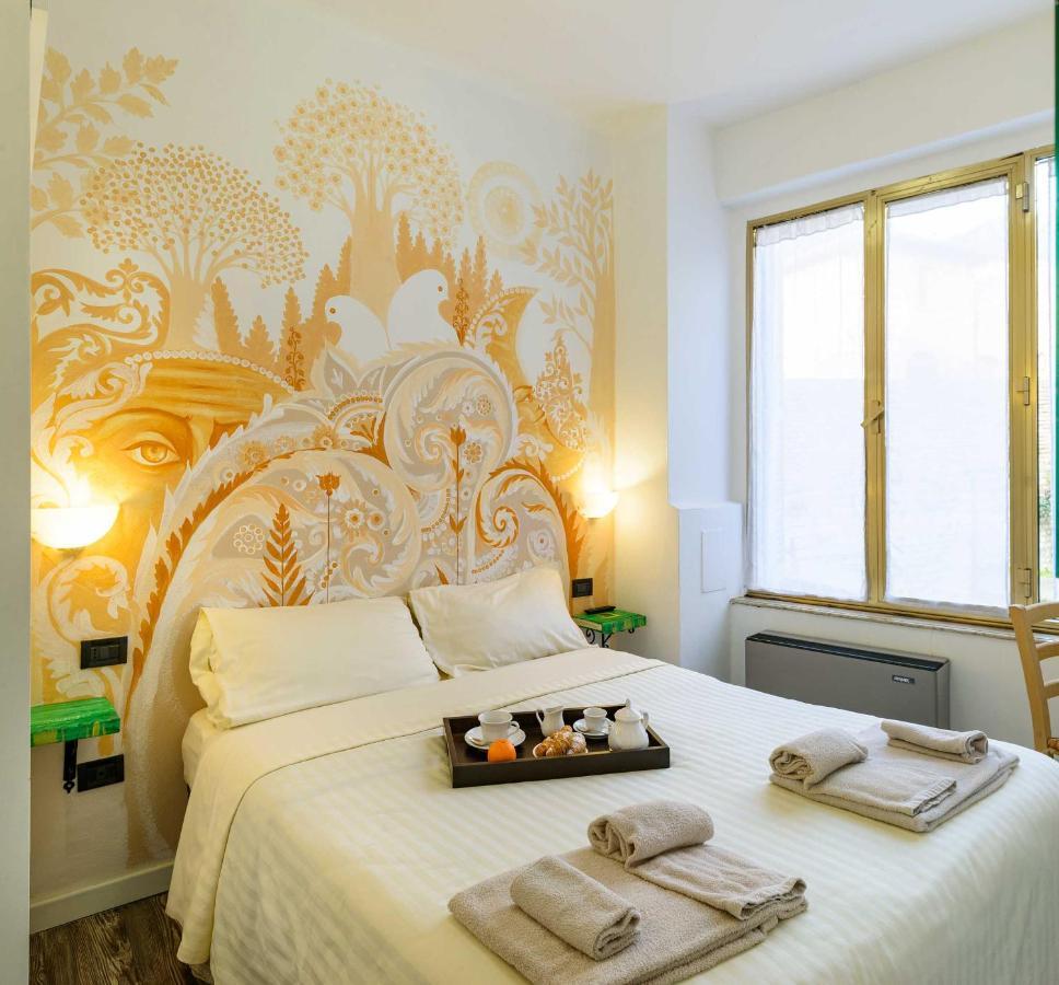 Hotel San Francesco E Il Lupo グッビオ エクステリア 写真