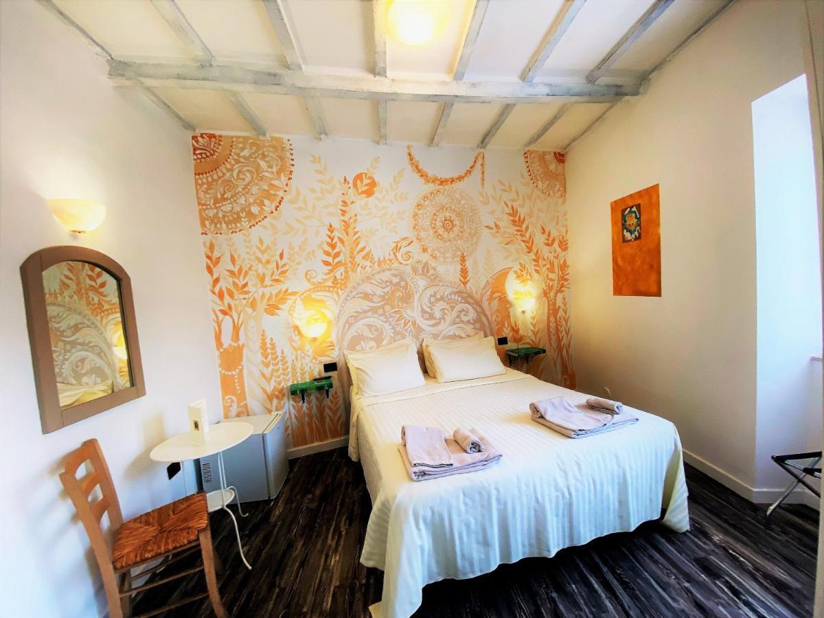 Hotel San Francesco E Il Lupo グッビオ エクステリア 写真