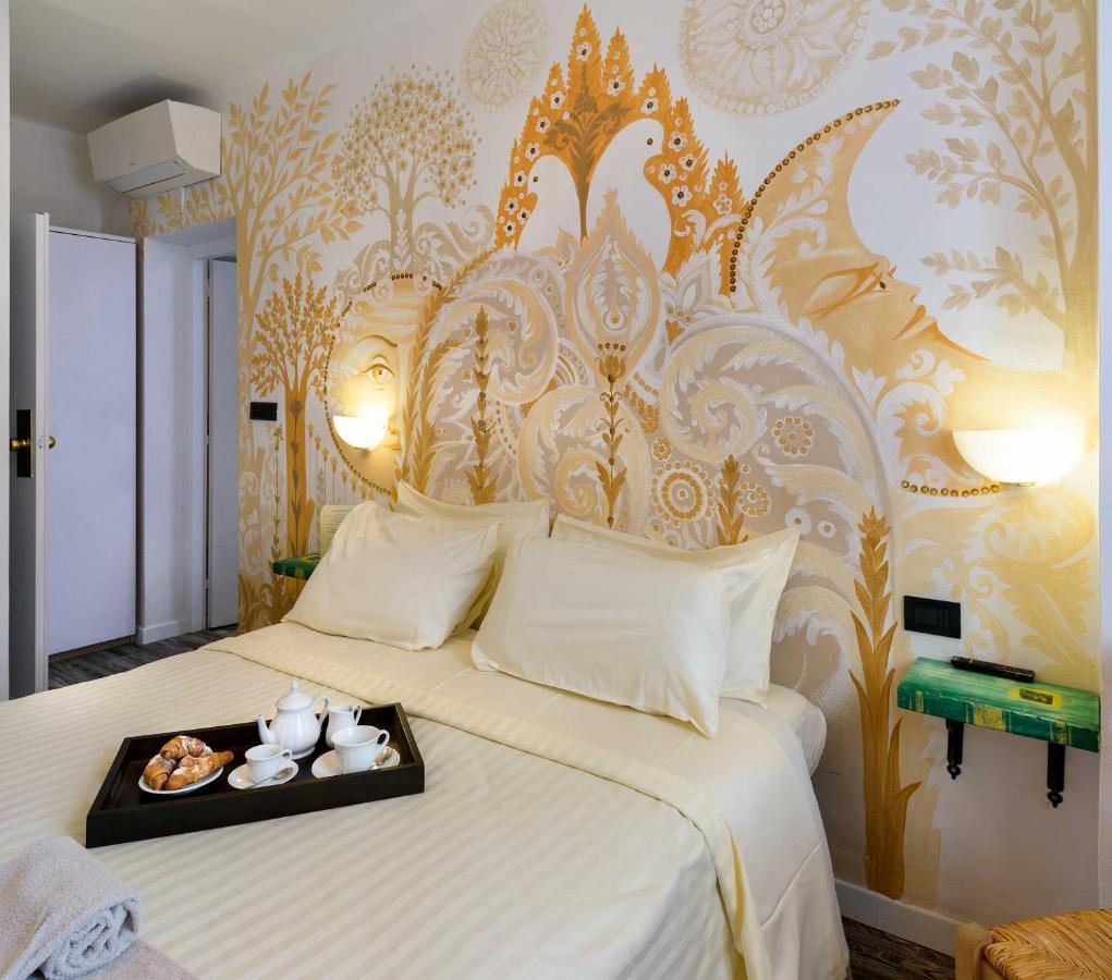 Hotel San Francesco E Il Lupo グッビオ エクステリア 写真