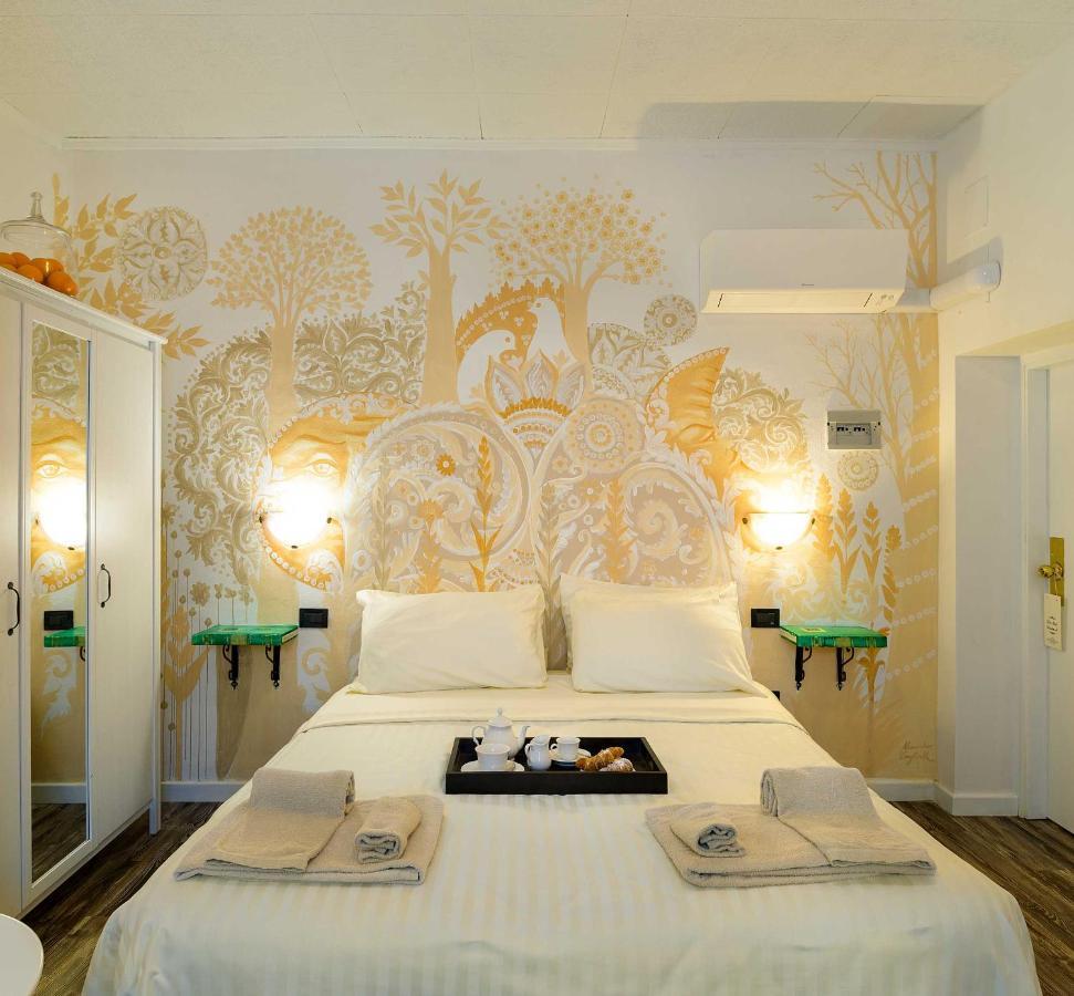 Hotel San Francesco E Il Lupo グッビオ エクステリア 写真