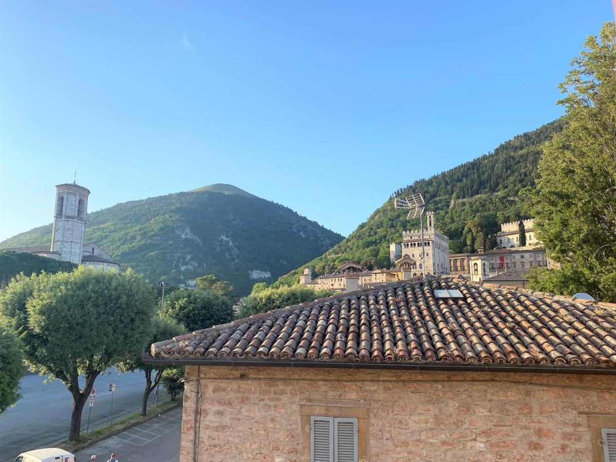 Hotel San Francesco E Il Lupo グッビオ エクステリア 写真
