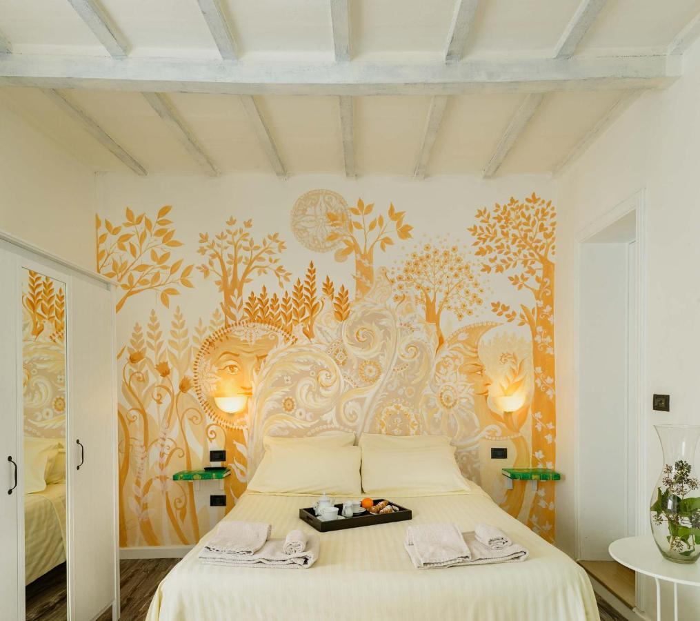 Hotel San Francesco E Il Lupo グッビオ エクステリア 写真
